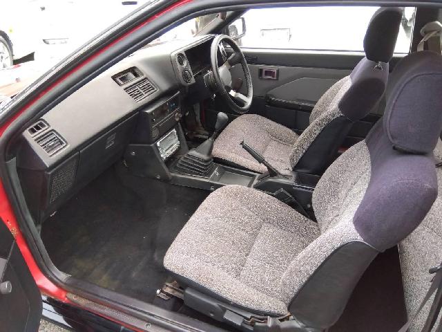 1984 Toyota Corolla Levin – thumbnail 3