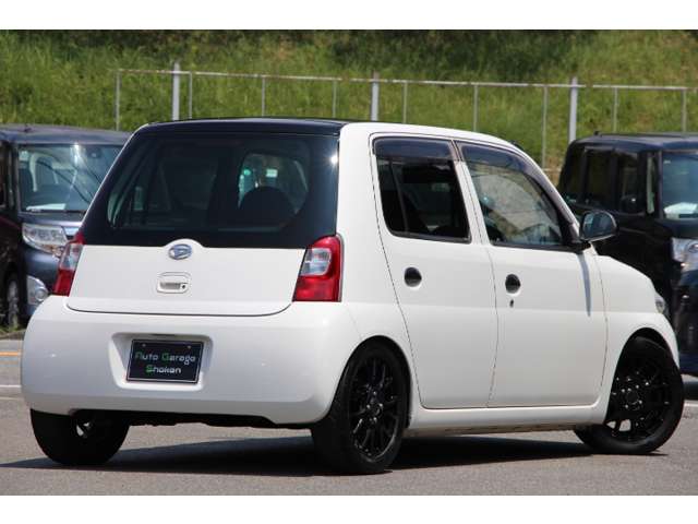 2008 Daihatsu Esse – thumbnail 2