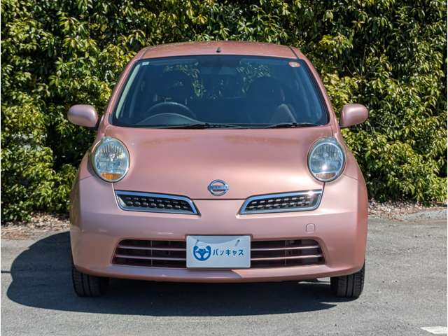 2010 Nissan March – thumbnail 4
