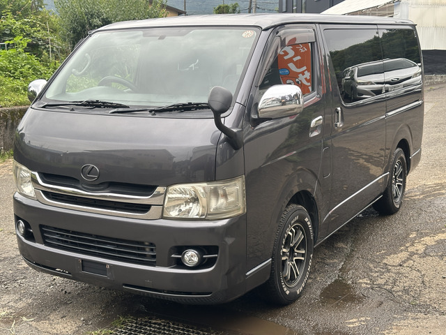 2008 Toyota Hiace – thumbnail 3