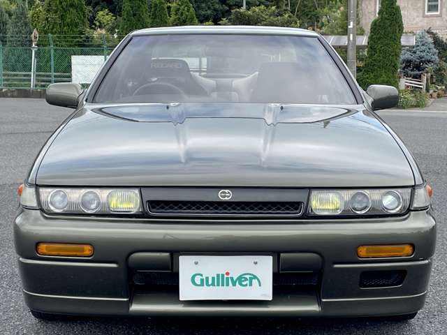 1991 Nissan Cefiro – thumbnail 2