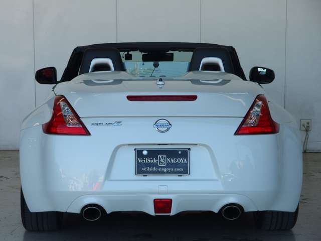 2010 Nissan Fairlady Z Roadster – thumbnail 3