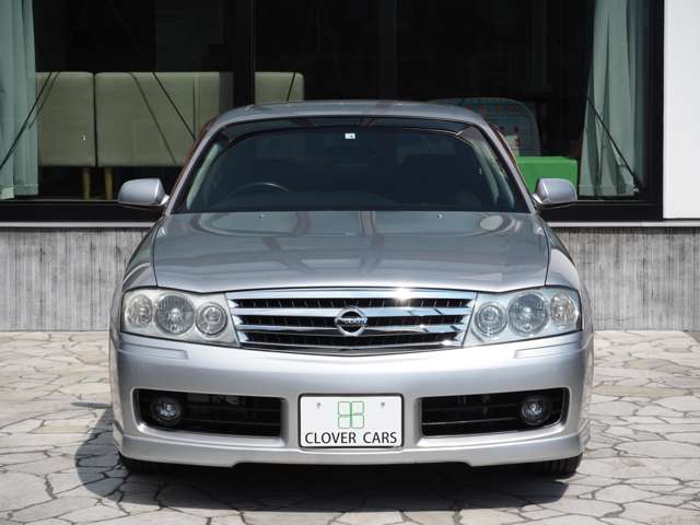 2004 Nissan Gloria – thumbnail 2
