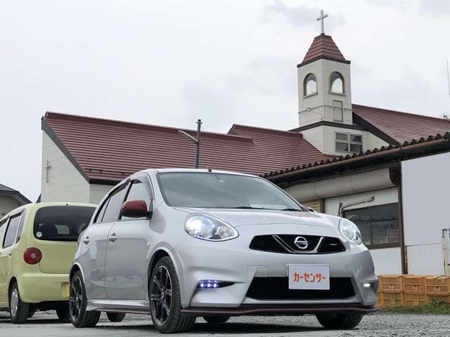 2010 Nissan March – thumbnail 2