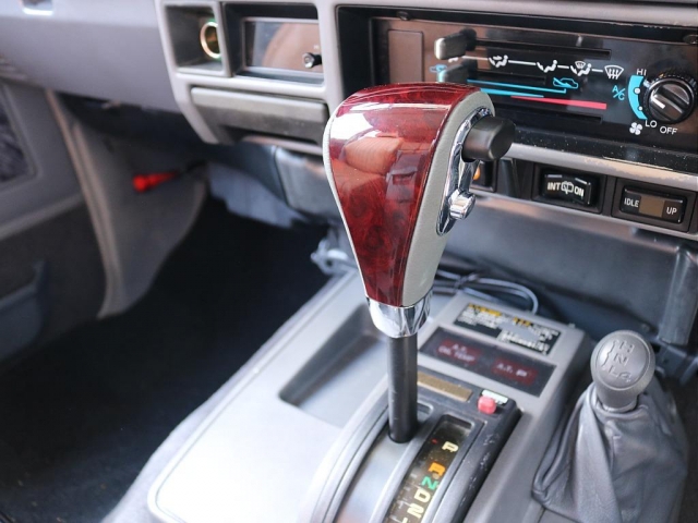 1994 Toyota Land Cruiser Prado – thumbnail 3