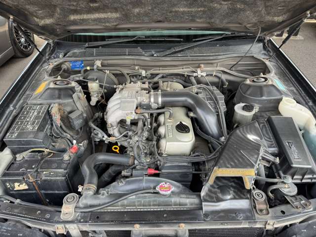 1994 Nissan Laurel – thumbnail 2