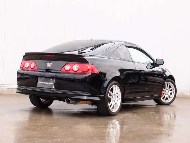 2005 Honda Integra Type R – thumbnail 2
