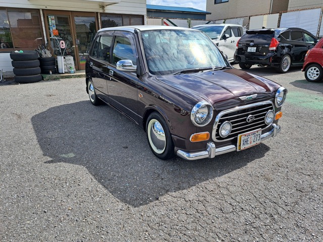 2000 Daihatsu Mira Gino