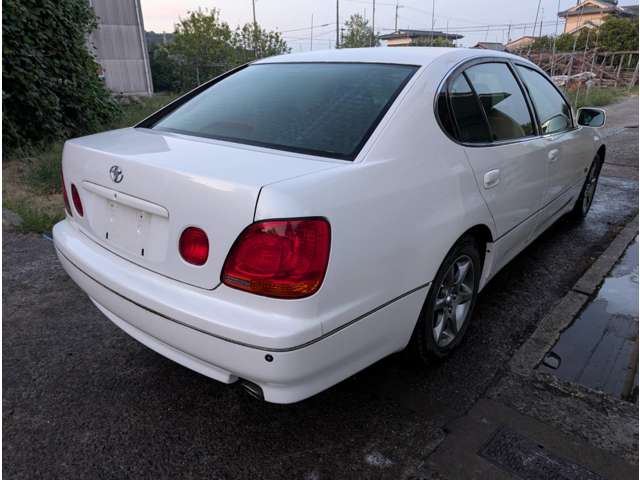 2001 Toyota Aristo – thumbnail 3