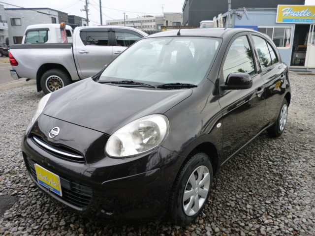 2010 Nissan March