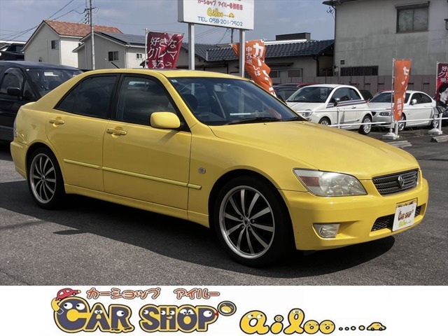2002 Toyota Altezza