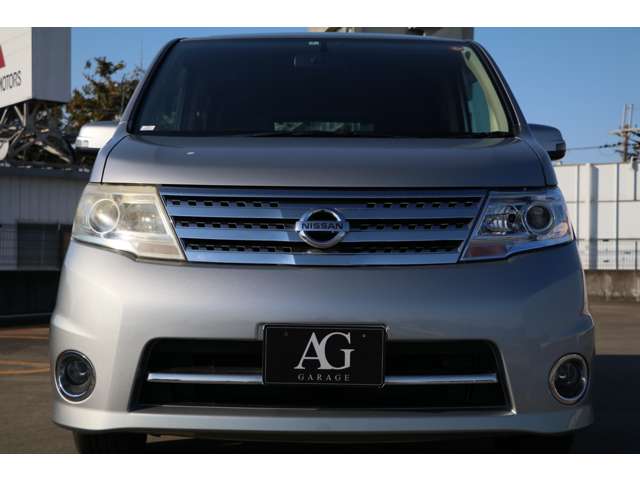 2010 Nissan Serena – thumbnail 3