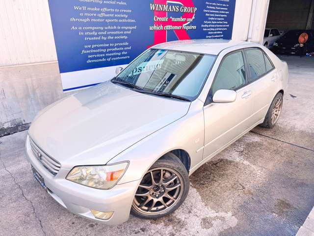 1998 Toyota Altezza – thumbnail 2