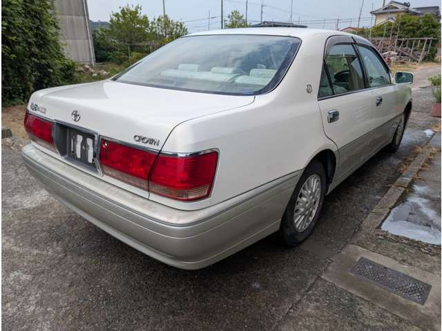 2003 Toyota Crown Royal – thumbnail 3