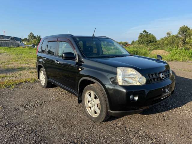 2010 Nissan X-Trail – thumbnail 2