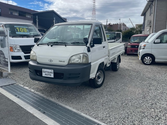2007 Toyota TownAce Track