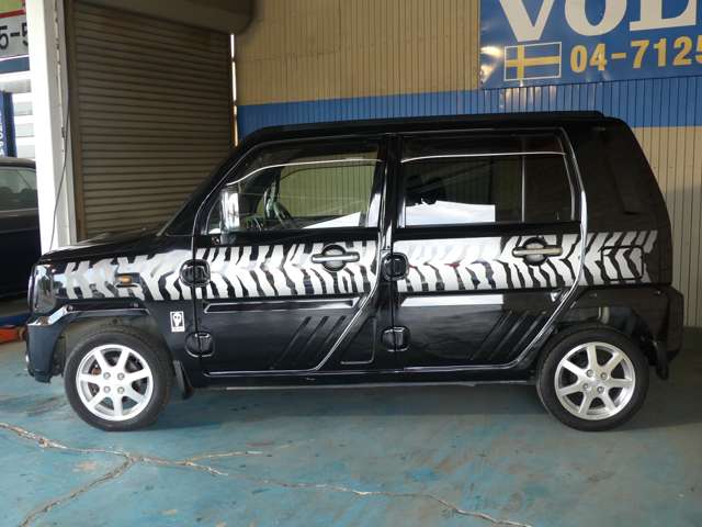 2001 Daihatsu Naked – thumbnail 3
