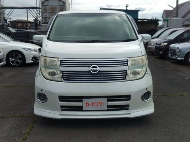 2007 Nissan Elgrand – thumbnail 3