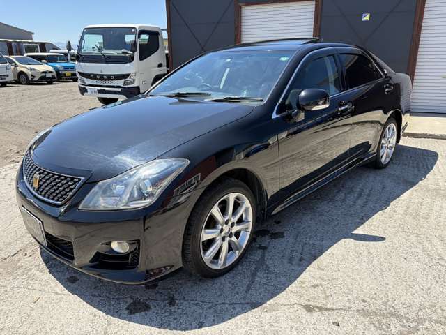 2009 Toyota Crown Athlete – thumbnail 2