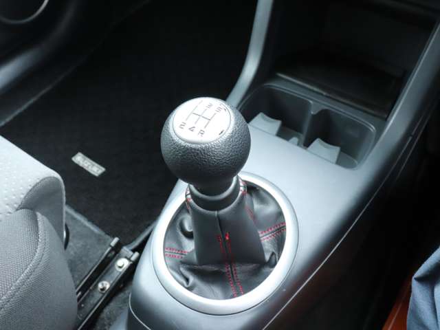 2006 Suzuki Swift – thumbnail 2