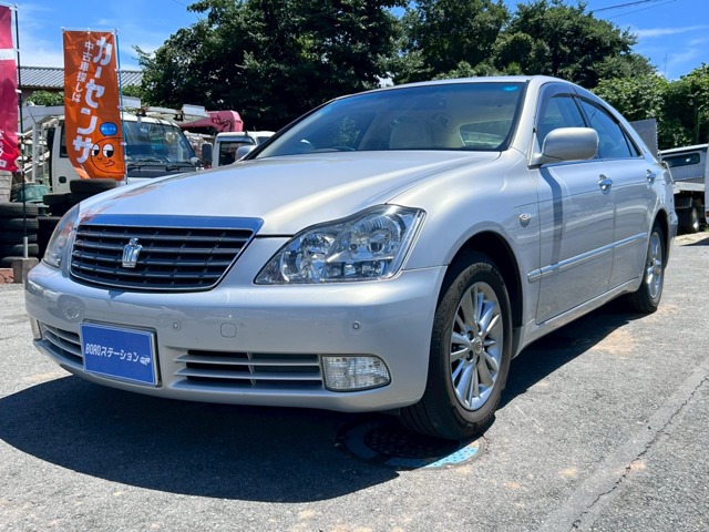 2007 Toyota Crown Royal