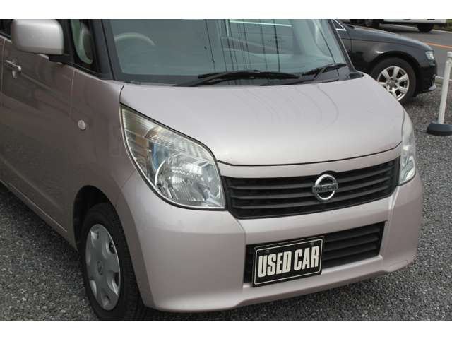 2010 Nissan Roox – thumbnail 2