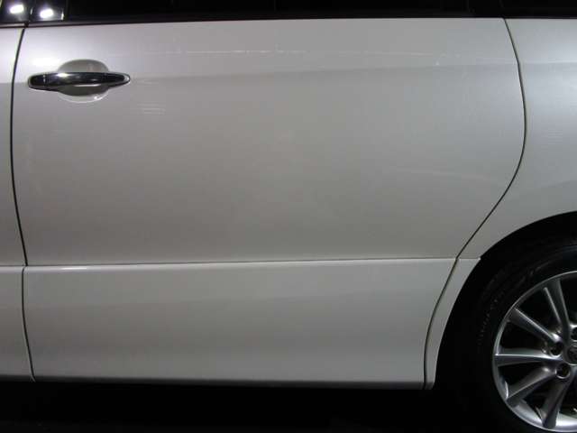 2009 Toyota Estima – thumbnail 4