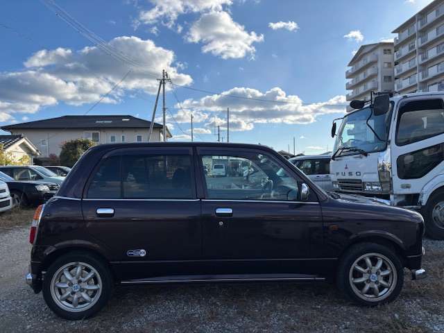 2002 Daihatsu Mira Gino – thumbnail 4