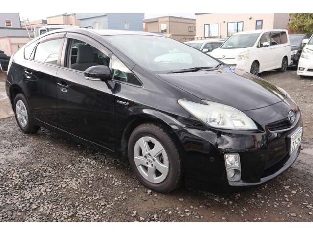 2010 Toyota Prius – thumbnail 3