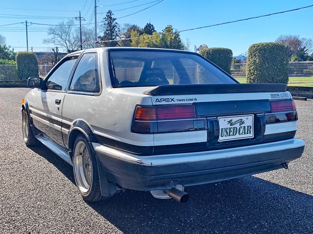 1985 Toyota Corolla Levin – thumbnail 3