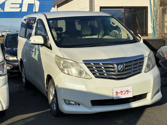 2010 Toyota Alphard – thumbnail 3