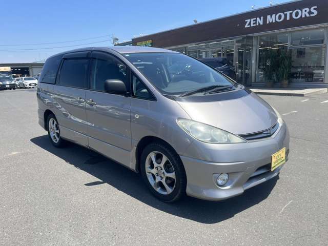 2004 Toyota Estima – thumbnail 3