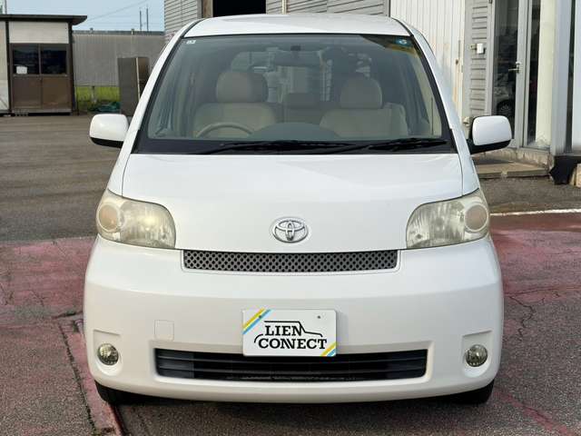 2005 Toyota Porte – thumbnail 4