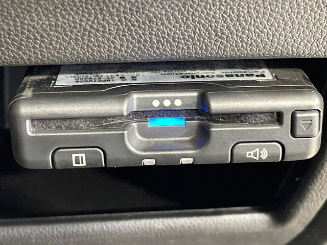 2007 Mazda Premacy – thumbnail 3