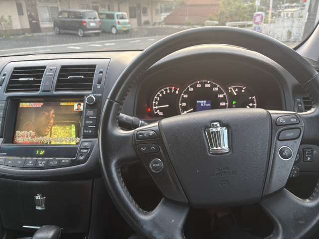 2008 Toyota Crown Athlete – thumbnail 3