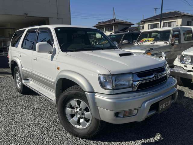 2001 Toyota Hilux Surf – thumbnail 3