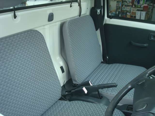 2006 Daihatsu Hijet Truck – thumbnail 3