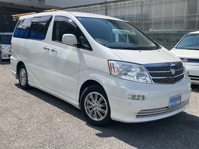 2005 Toyota Alphard – thumbnail 4