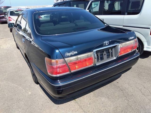 2001 Toyota Crown Royal – thumbnail 2