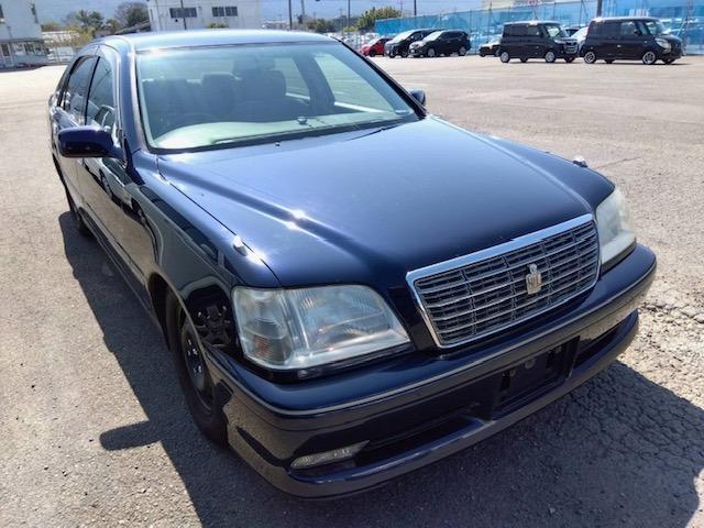 2001 Toyota Crown Royal – thumbnail 4