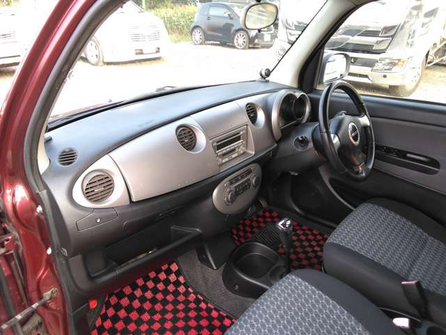 2006 Daihatsu Mira Gino – thumbnail 4