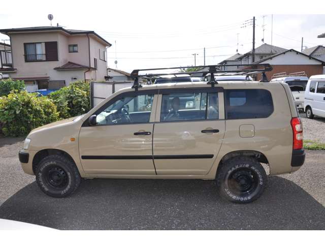 2006 Toyota Succeed – thumbnail 4