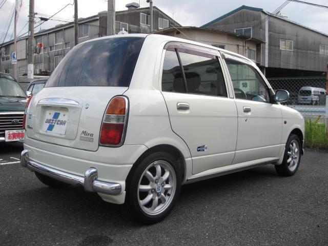 2001 Daihatsu Mira Gino – thumbnail 4