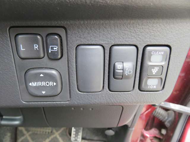 2007 Daihatsu Mira Gino – thumbnail 2