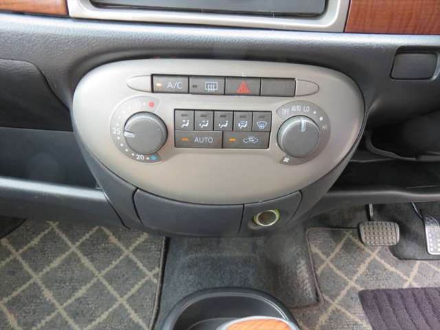2007 Daihatsu Mira Gino – thumbnail 3