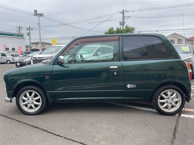 2001 Daihatsu Mira Gino – thumbnail 4