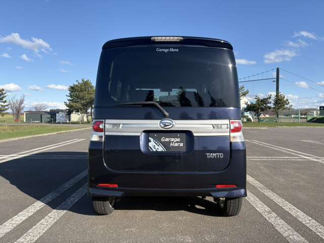 2008 Daihatsu Tanto – thumbnail 3