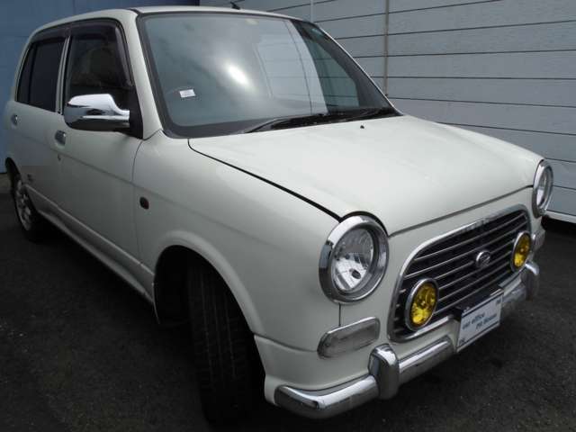 2001 Daihatsu Mira Gino – thumbnail 2