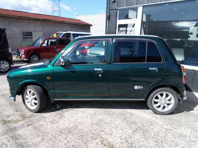 2001 Daihatsu Mira Gino – thumbnail 2