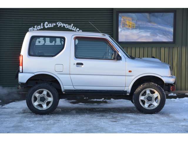 2005 Suzuki Jimny – thumbnail 4